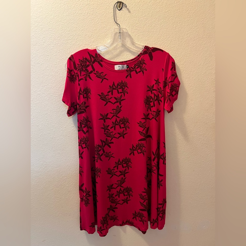 Fighting Eel x Sig Zane Dress in Cabernet Mapu - New without Tags. Medium
